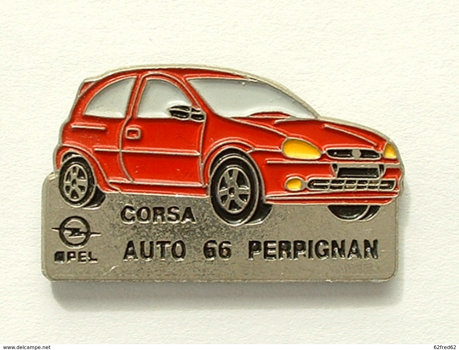 PIN'S OPEL CORSA - AUTO 66 PERPIGNAN - Opel