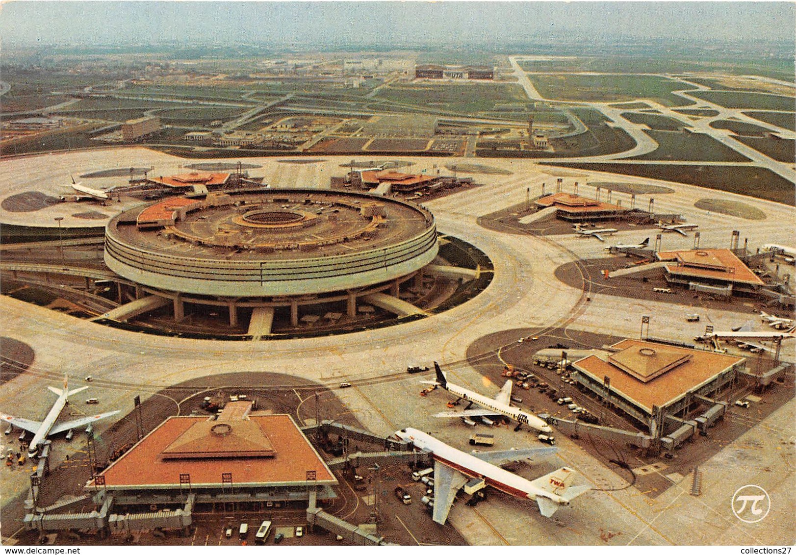 95-ROISSY-EN-FRANCE- L'AEROPORT CHARLES DE GAULLE ET LES SATELITES - Roissy En France