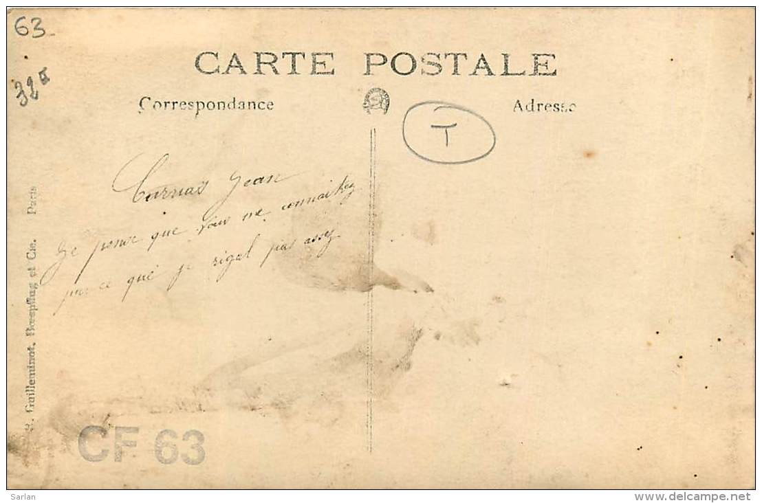 63 AIGUEPERSE , Conscrits D'AUBIAT Devant Le Magasin Du Photographe Taddei  , * CF 369 42 - Aigueperse