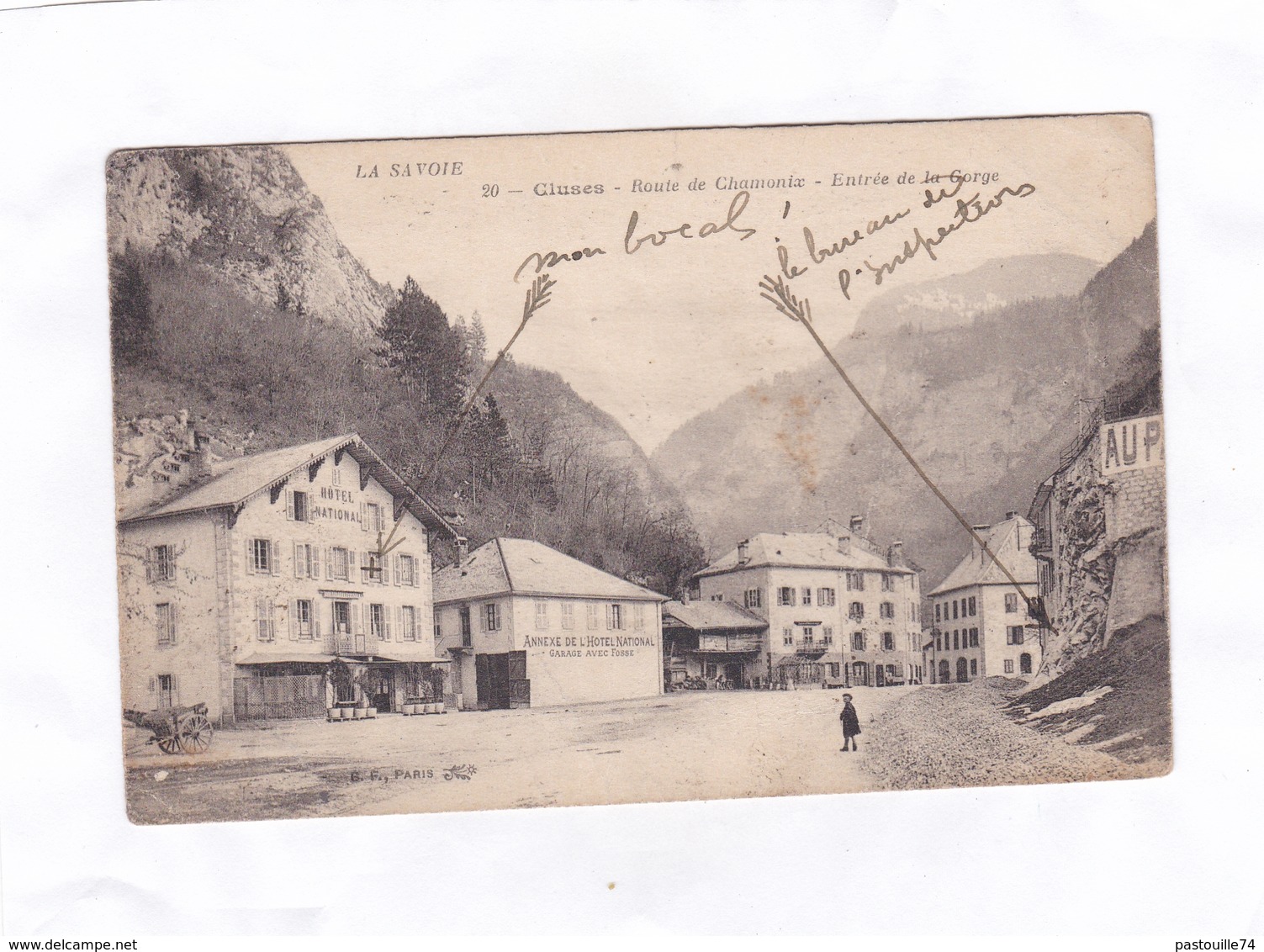 CPA  -  LA  SAVOIE.  20  -  Cluses  -  Route De Chamonix - Entrée De La Gorge - Cluses