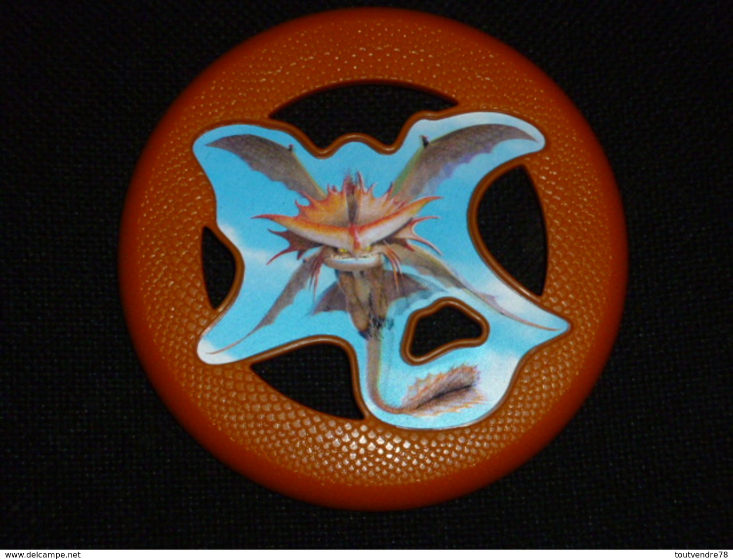 MAC040 / Frisbee Dragons 2 Orange / Mc Donalds DWA / 2014 - Autres & Non Classés