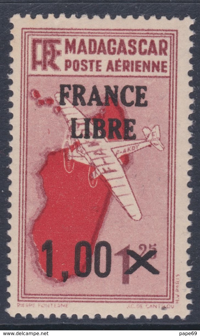 Madagascar P.A. N° 52 X Partie De Série Timbres Surchargés "France Libre" : 1 F. Sur 1 F. 25 Trace De Charnière Sinon TB - Other & Unclassified