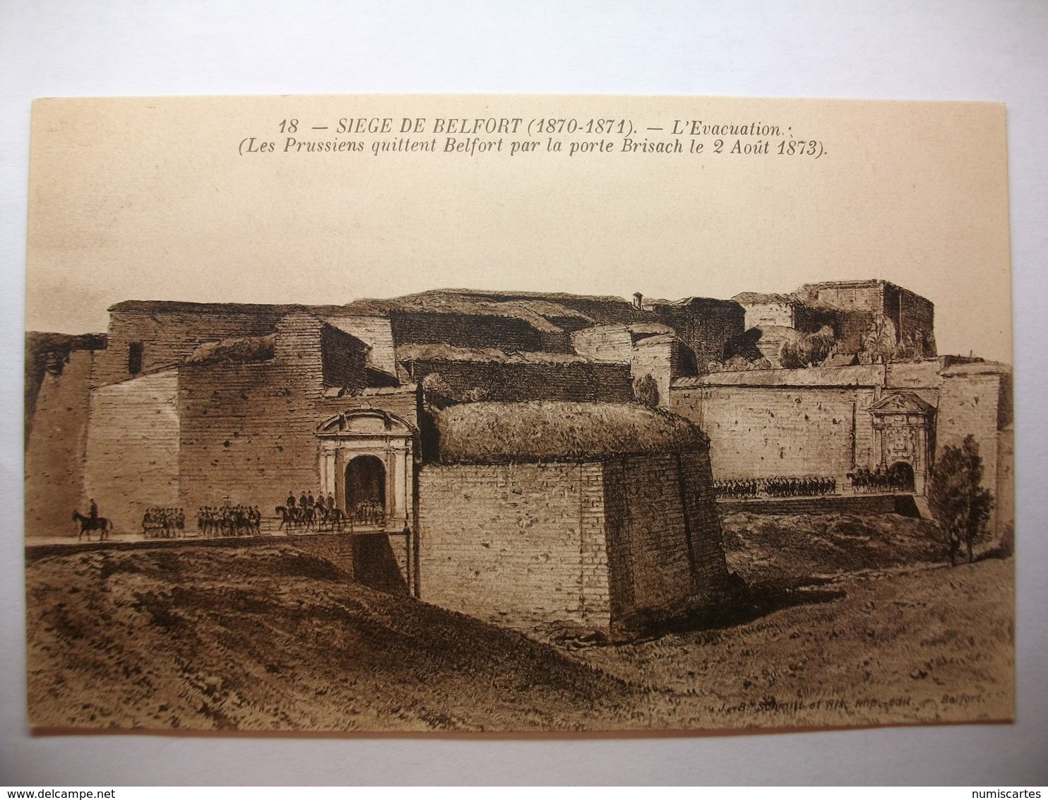 Carte Postale Siege De Belfort (90) L'Evacuation Par La Porte Brisach ( Petit Format Noir Et Blanc Non Circulée ) - Belfort – Siège De Belfort