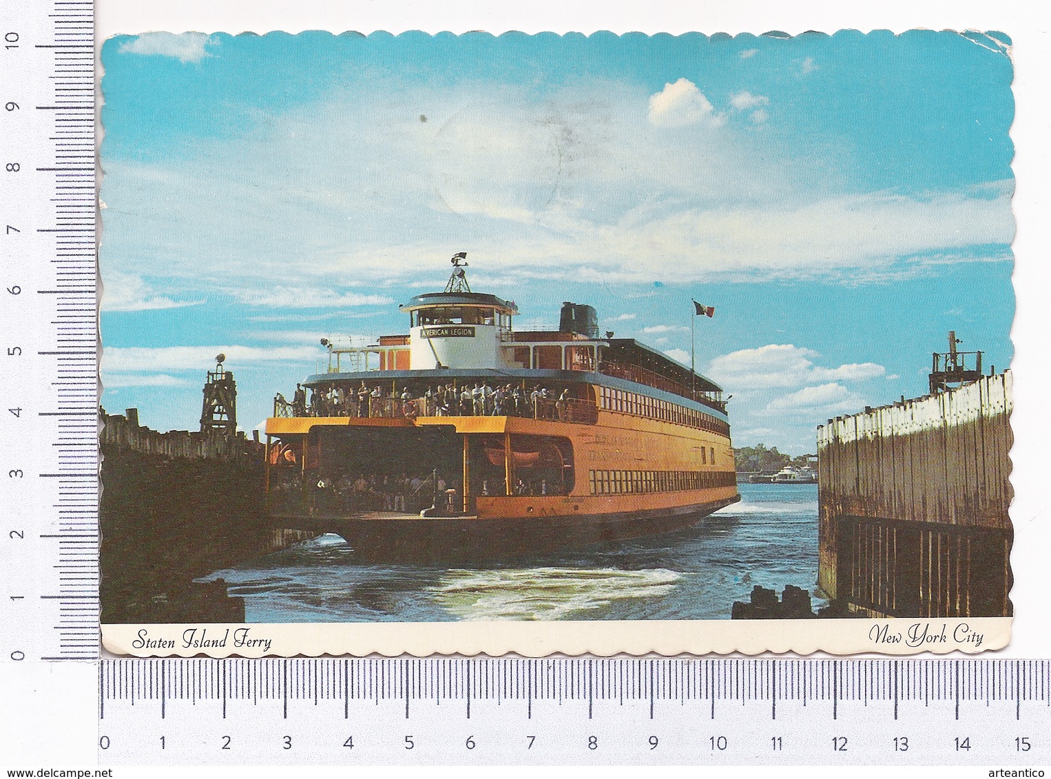 New York City ~ Staten Island Ferry ~ 1980 ~ Manhattan Post Card Pub. Co. Inc. - Staten Island