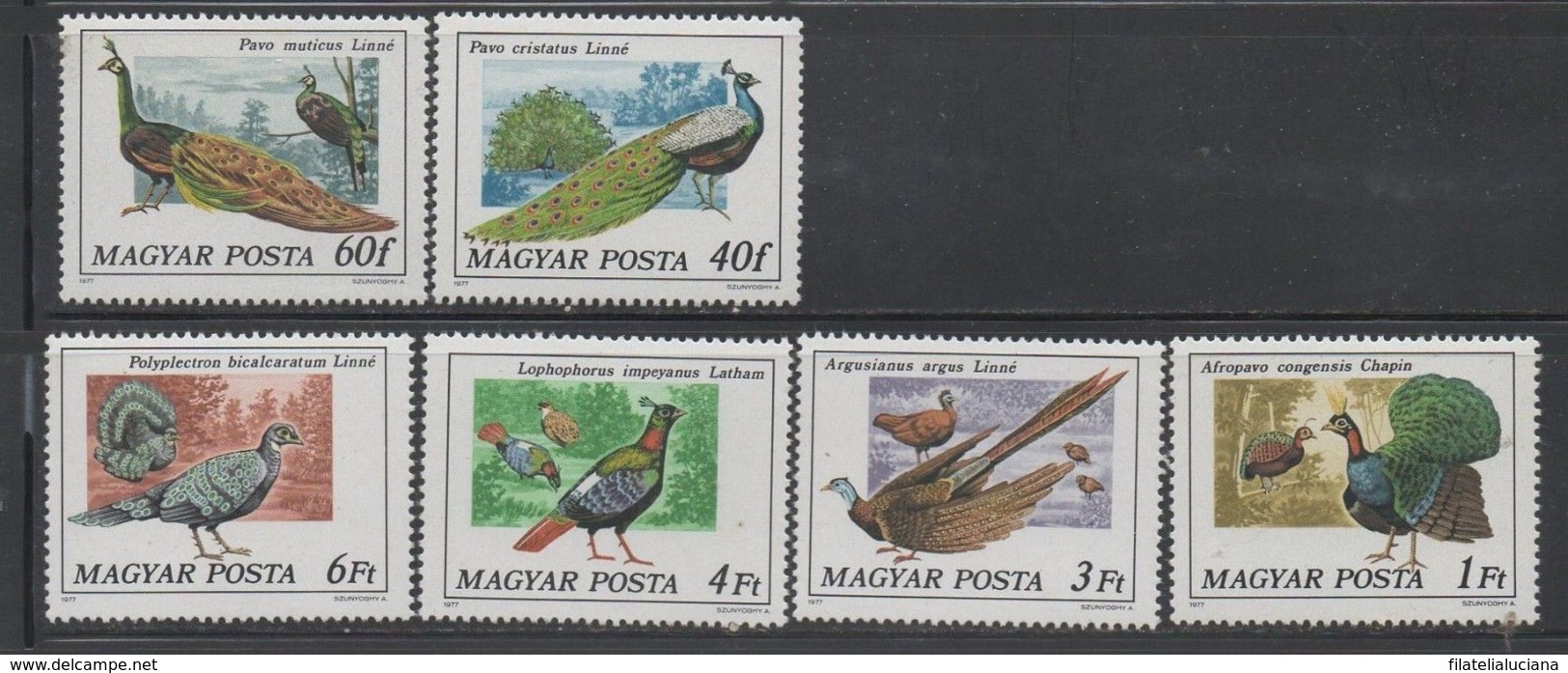 HUNGARY - 1977 - EXOTIC BIRDS - Scott #2471-#2476 - MNH Set Of 6 Stamps - Parrots