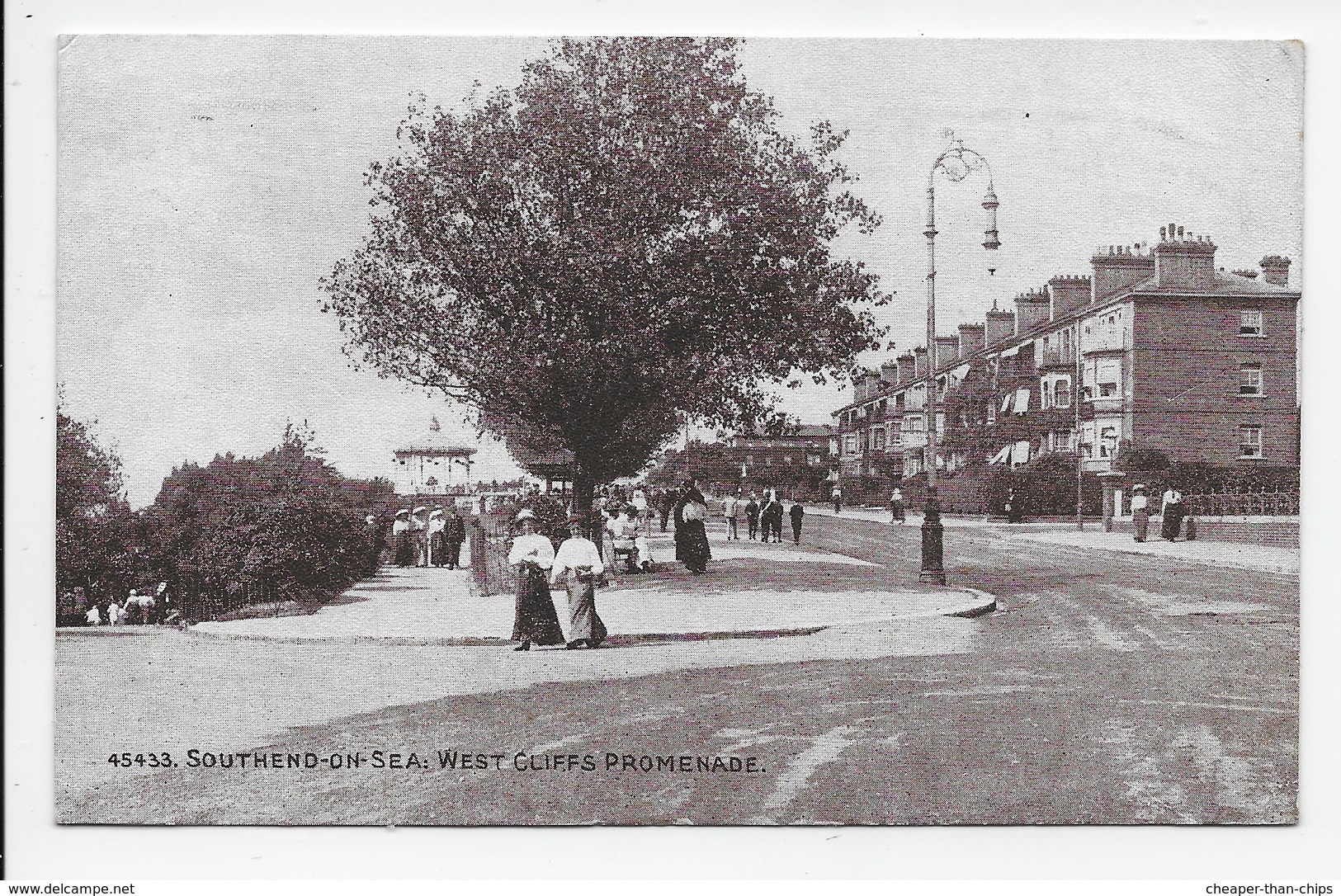 Southend-on-Sea: West Cliffs Promenade - Southend, Westcliff & Leigh