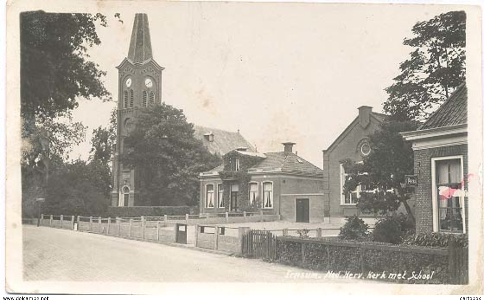 Irnsum, Ned. Herv. Kerk Met School   (type Fotokaart) - Andere & Zonder Classificatie