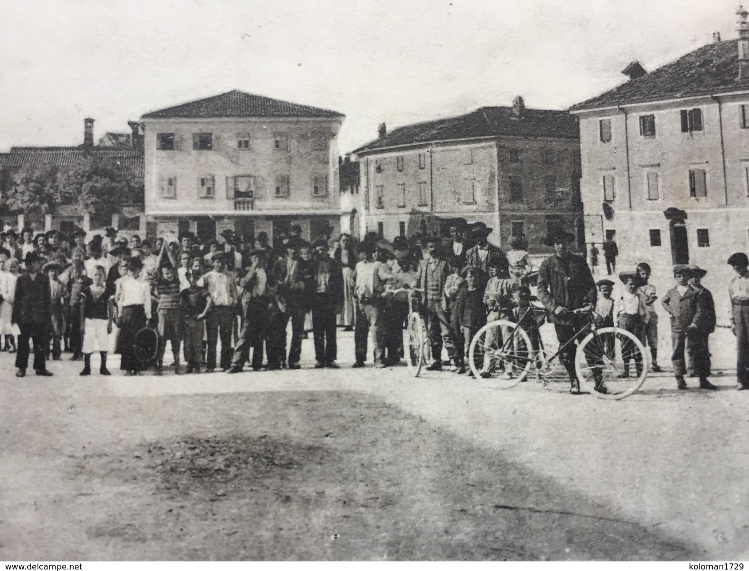 Gorizia - Un Saluto Da Monfalcone - Piazza Grande - Gorizia