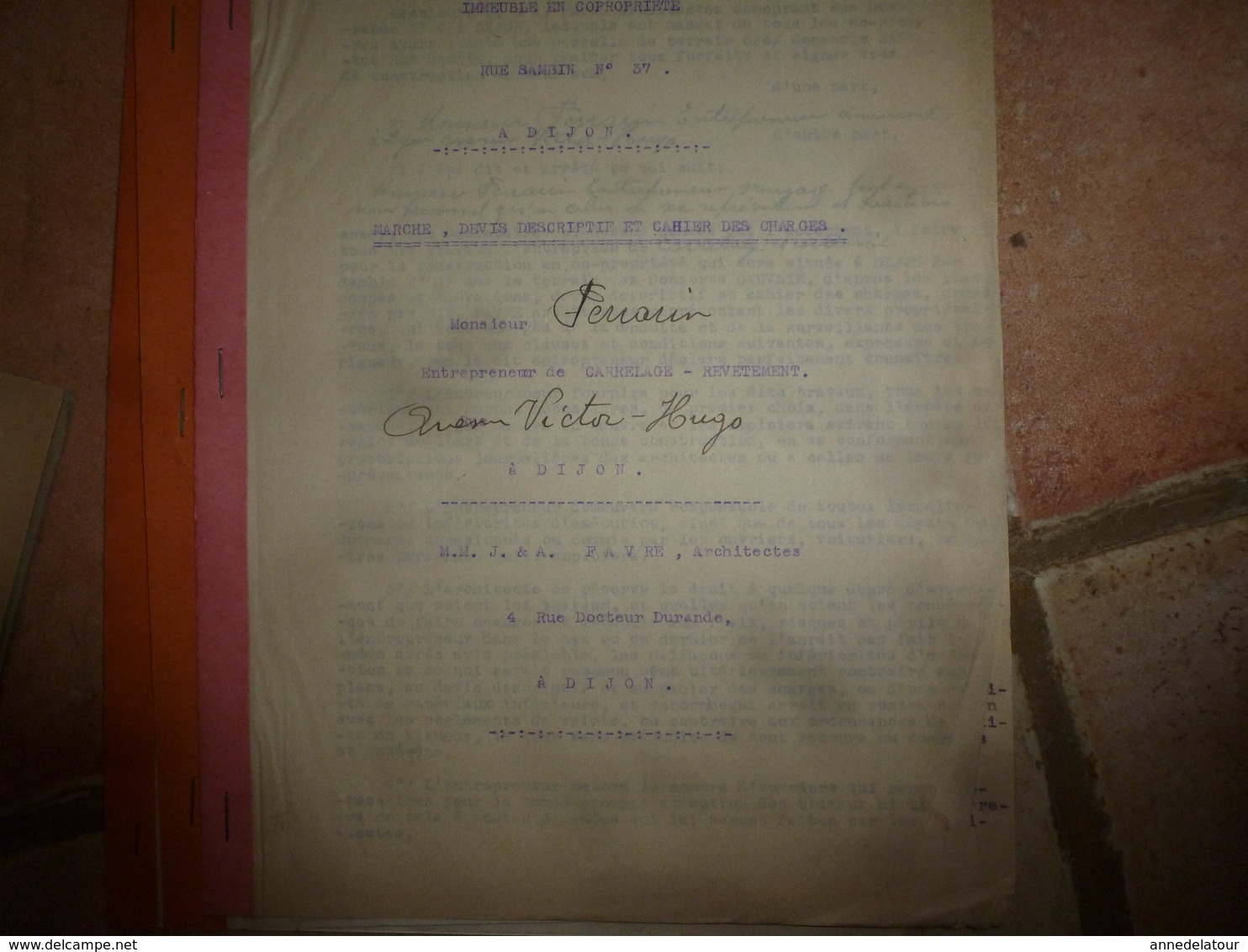 1933 Lot de documents contractuels de divers Corps d'Etats pour construction d'une Co-Pro 33 rue Sambin à Dijon ;etc
