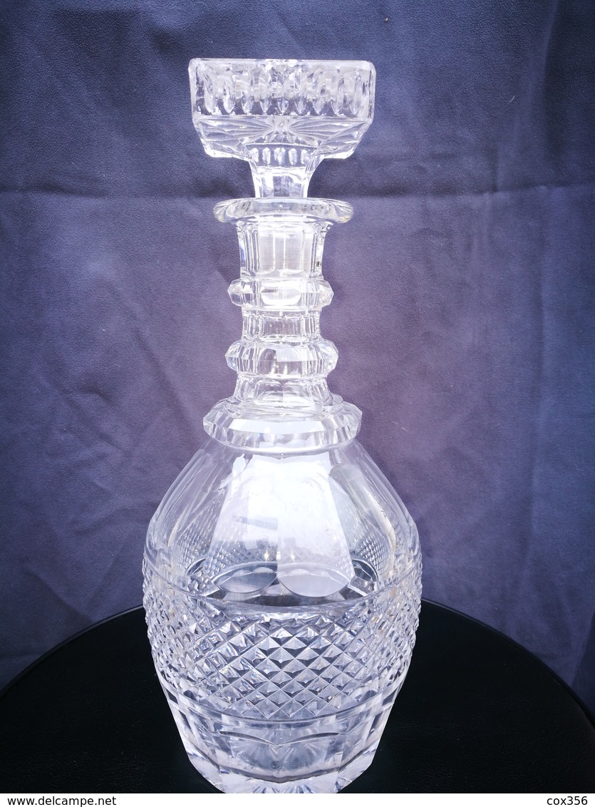 Ancienne Carafe Cristal De Saint-Louis France Model TRIANON - Glass & Crystal