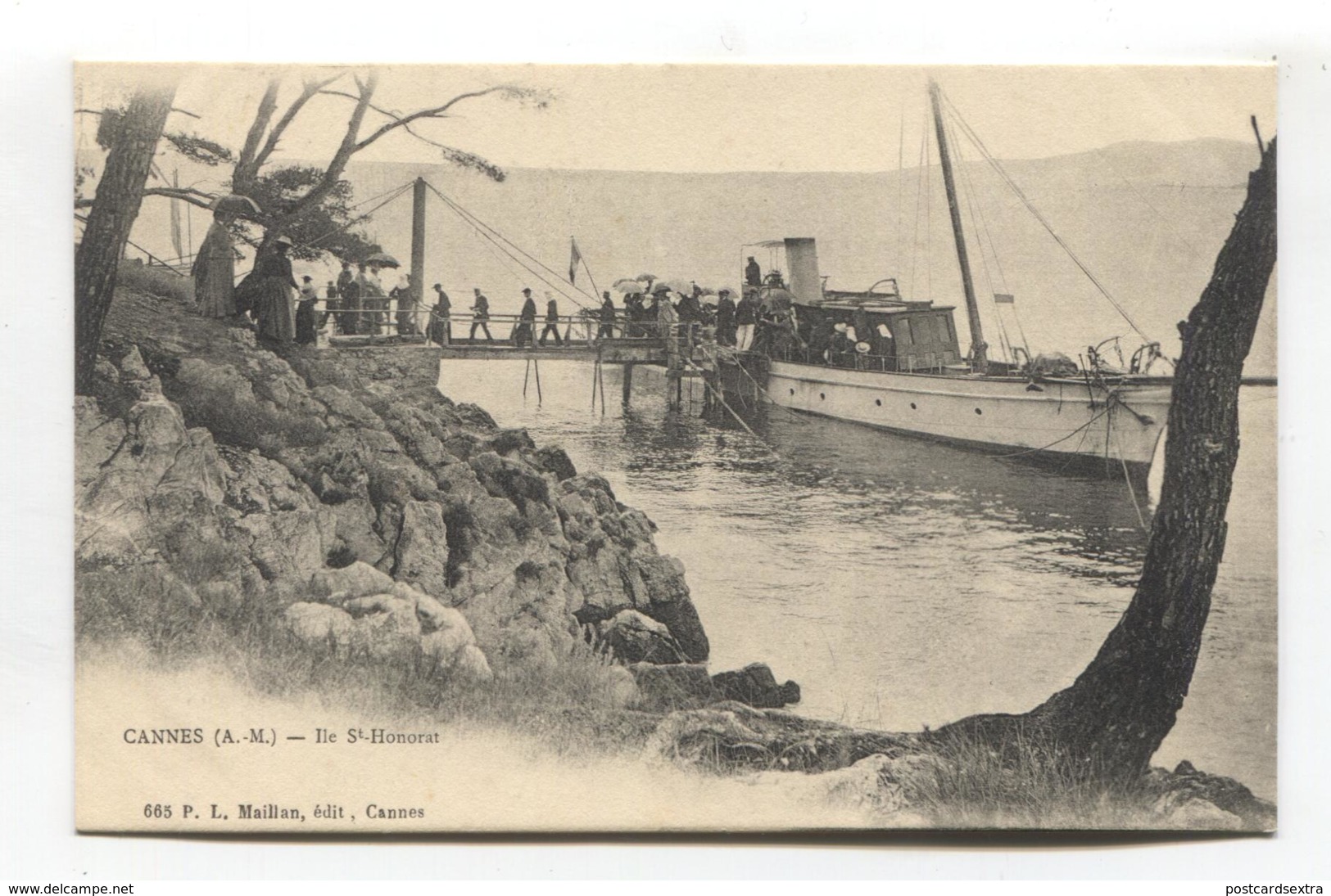 Cannes - Ile St-Honorat - Passagers De Bateau - CPA - Cannes