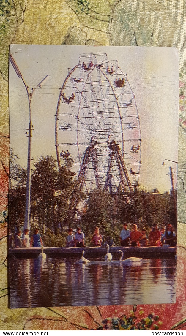 KAZAKHSTAN. Kostanay / Kustanay . Attraction Wheel 1972 - Kazakistan
