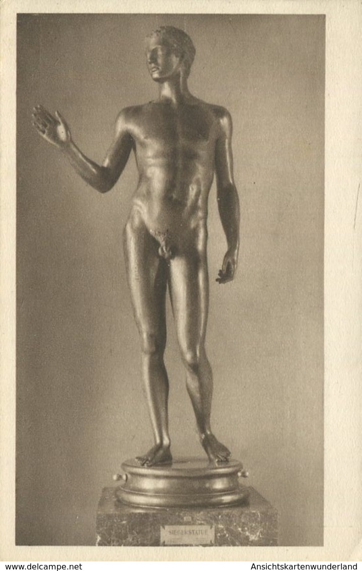 005203  Wien - Kunsthistorisches Museum. Anbetender Athlet, Bronzestatue - Ringstrasse