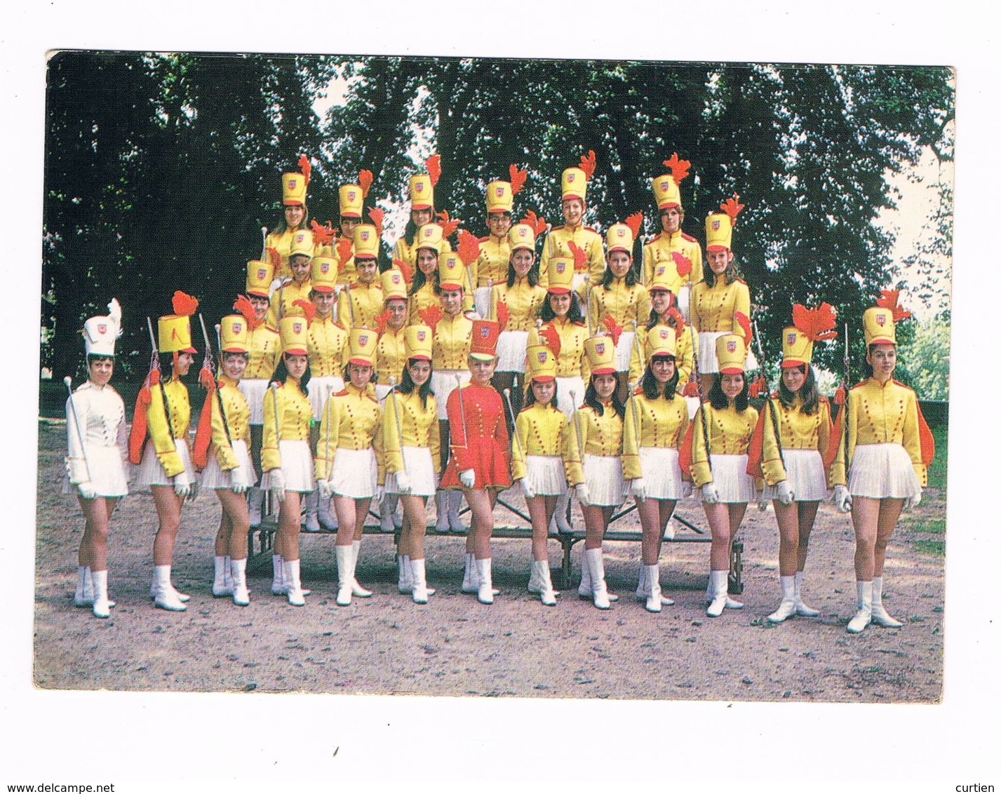 CHATILLON Sur SEINE  21  MAJORETTES . La Chatillonnaise . - Chatillon Sur Seine