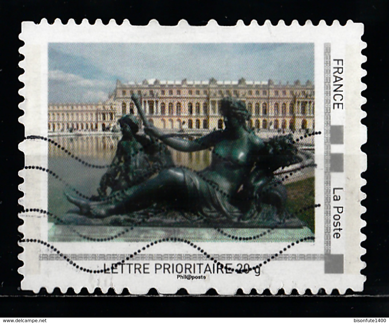 Collector Le Château De Versailles (1) : Vue D'une Fontaine Dans Le Parc. - Collectors