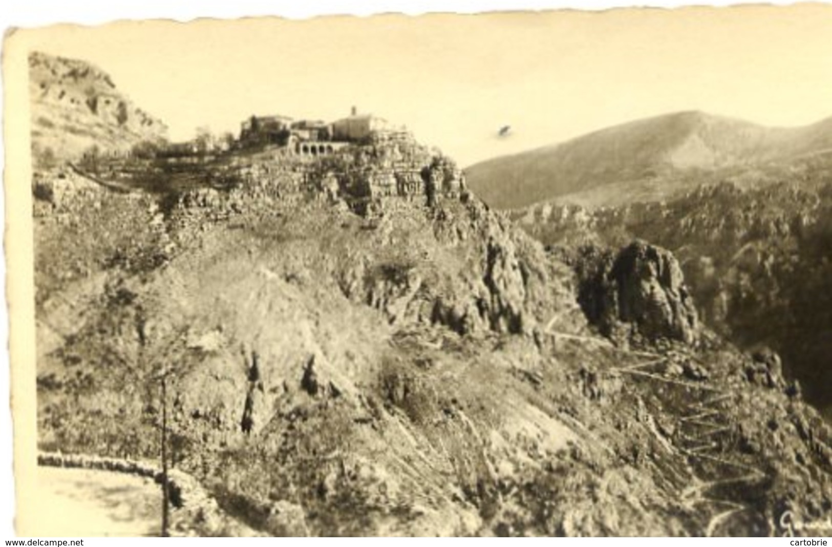 Dépt 06 - GOURDON - Carte-photo Du Village Perché - Gourdon