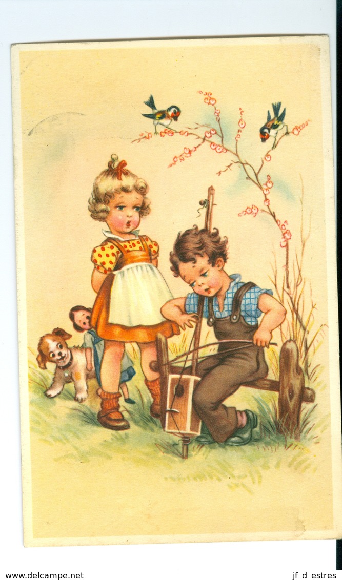 CPAS Deux Enfants (garçon Jouant Violon Bricolé), Fillette Au Tablier, Poupée, Petit Chien - Groupes D'enfants & Familles