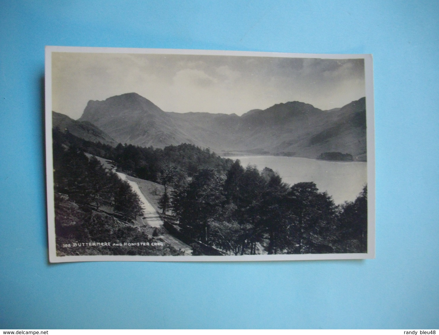 LACS DU ROYAUME UNI  -  BUTTERMERE And HONISTER Crag  -  ANGLETERRE - Buttermere