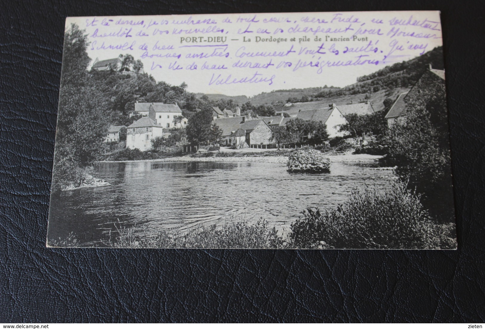 PORT-DIEU-la Dordogne Et Pile De L'ancien Pont- - Autres & Non Classés