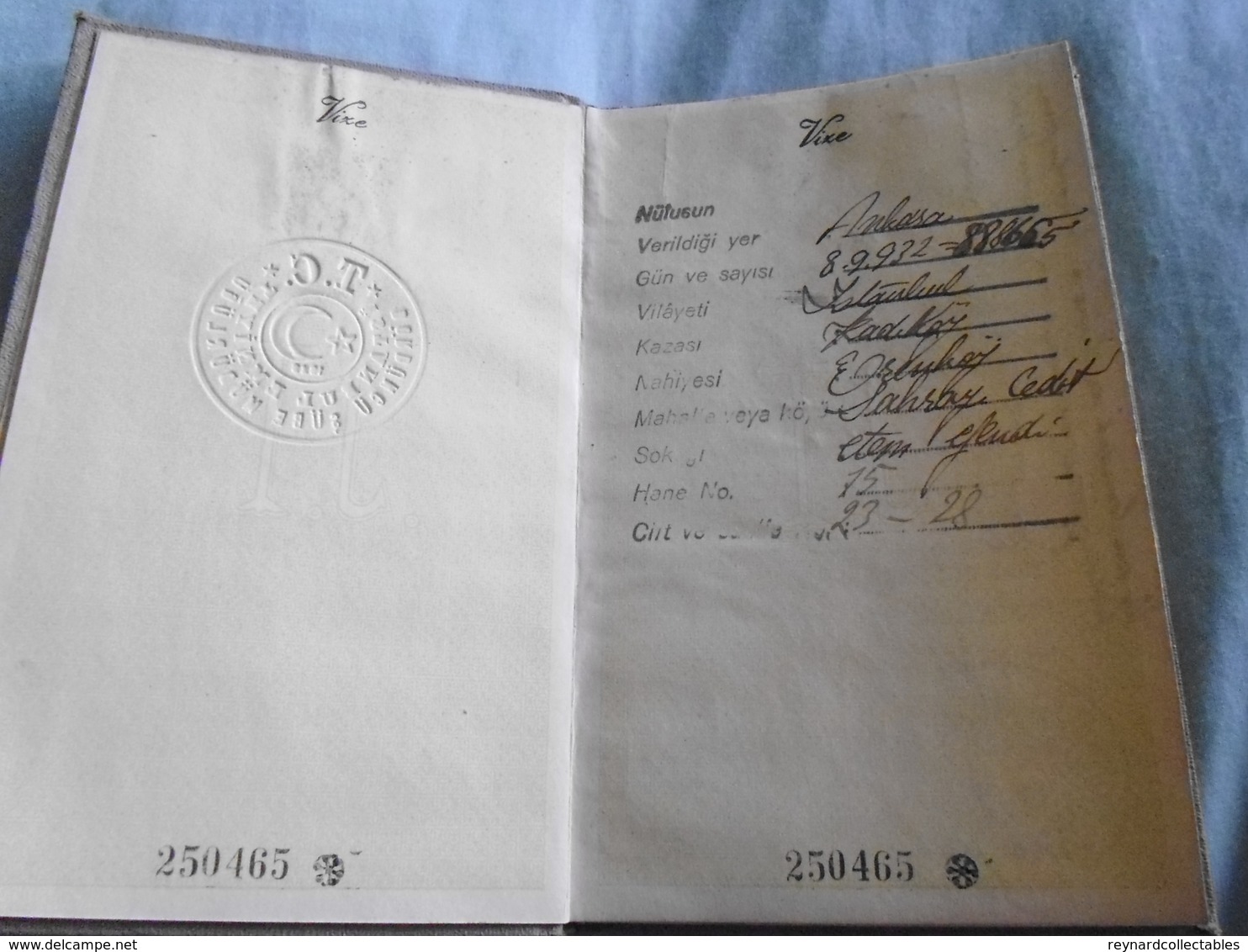 1951 Turkey Reisepass Passport Istanbul. Swiss, German, Greek(!) Handstamps. Fiscals. - Historical Documents