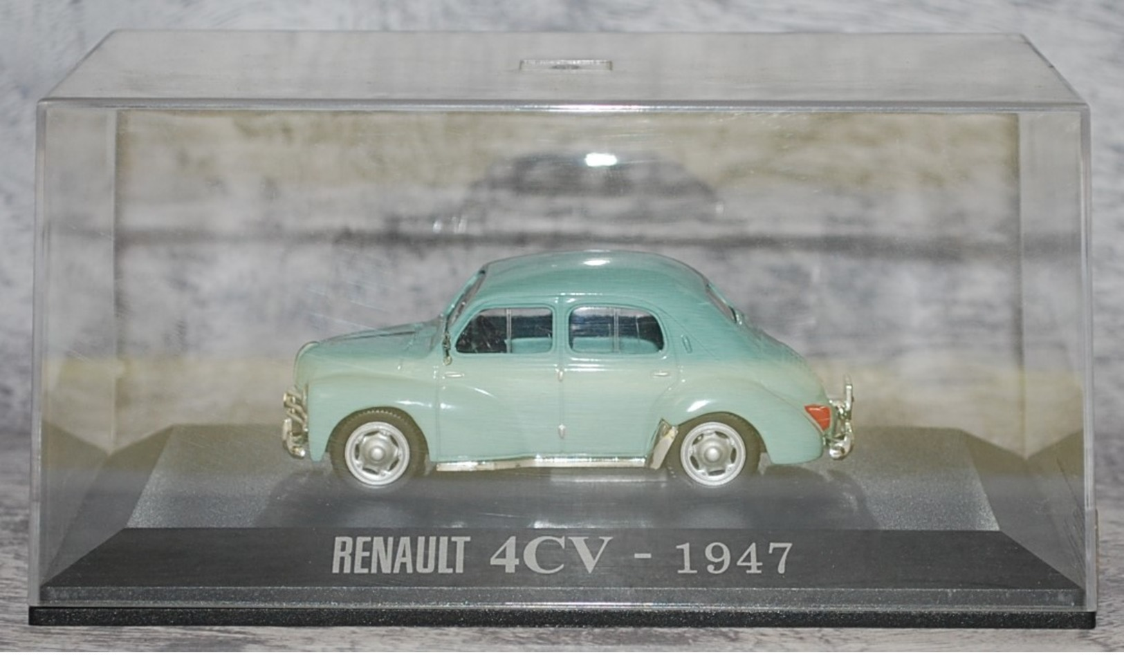 RENAULT 4CV - 1947 - Autres & Non Classés