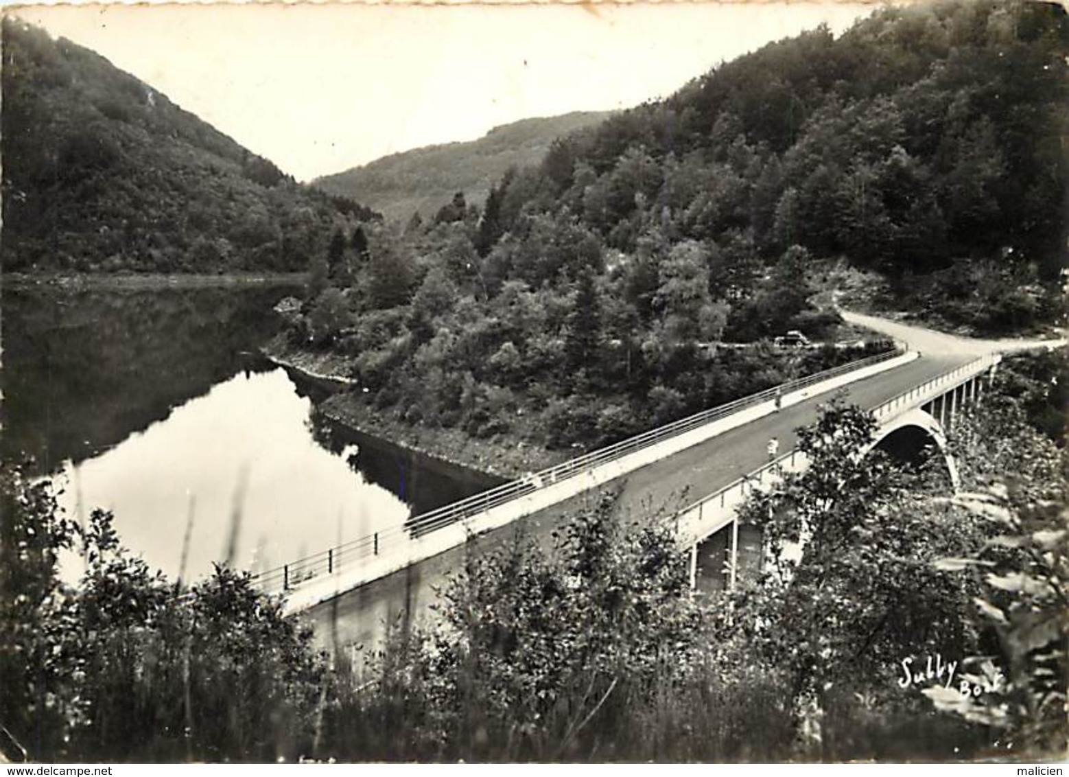 - Puy De Dôme -ref-A453-  Larrode - Pont D Arpiat - Ponts  - Photo Sully - Bort - Correze - N°016 - - Autres & Non Classés