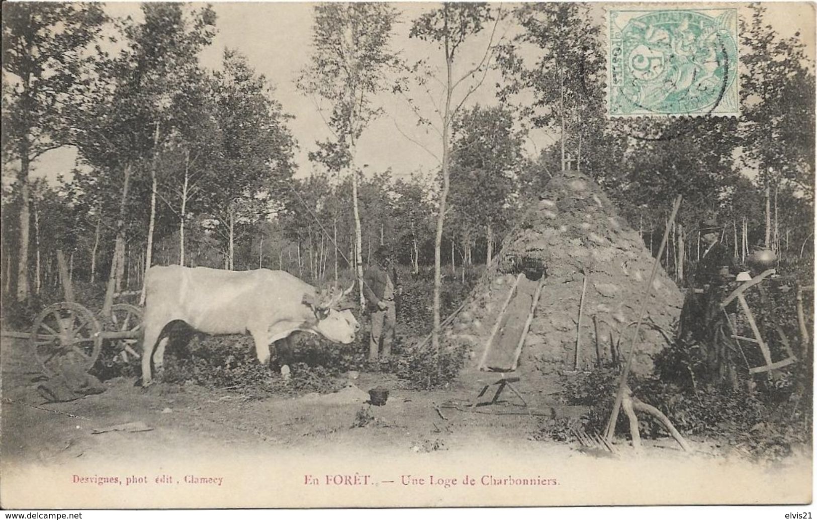 En Forêt.Une Loge De Charbonniers - Autres & Non Classés