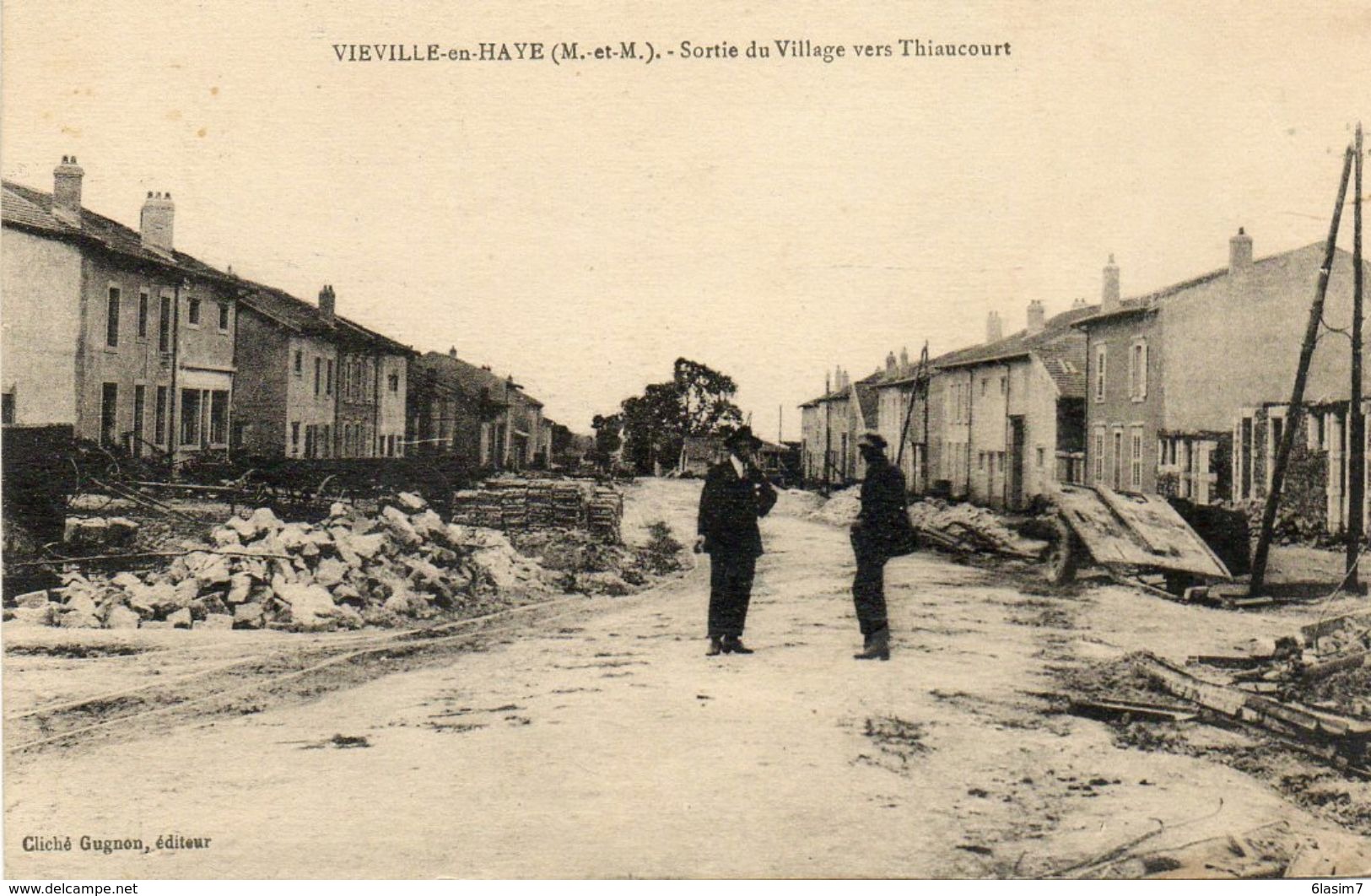 CPA - VIEVILLE-en-HAYE (54) - Aspect De La Sortie Du Village Vers Thiaucourt En 1930 - Sonstige & Ohne Zuordnung
