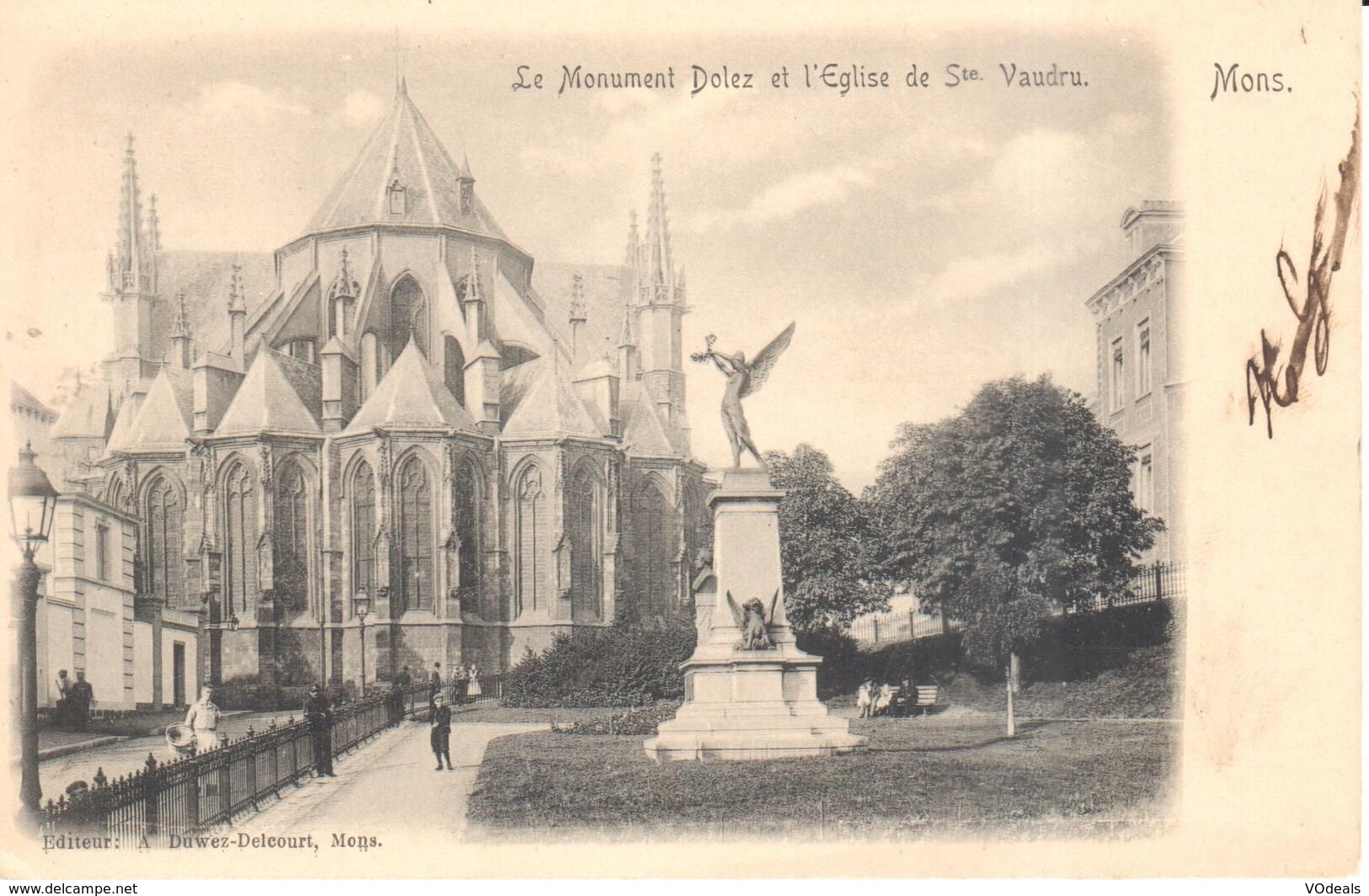 Mons - Le Monument Dolez Et L'Eglise De Ste Vaudru - Mons