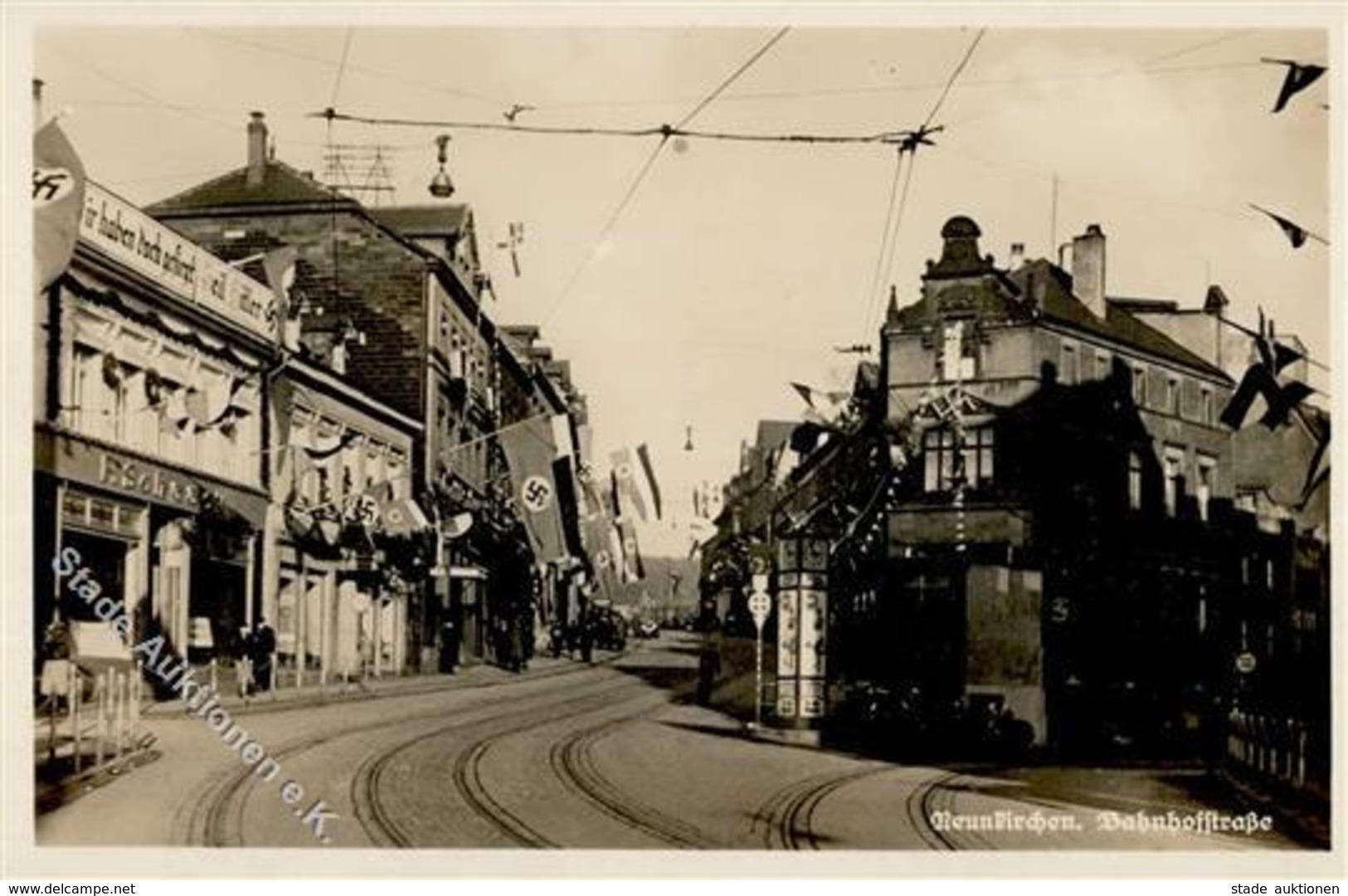 SAARBEFREIUNG 1935 WK II - Bahnhofstrasse NEUNKIRCHEN Im Flaggenschmuck I-II - Guerra 1939-45