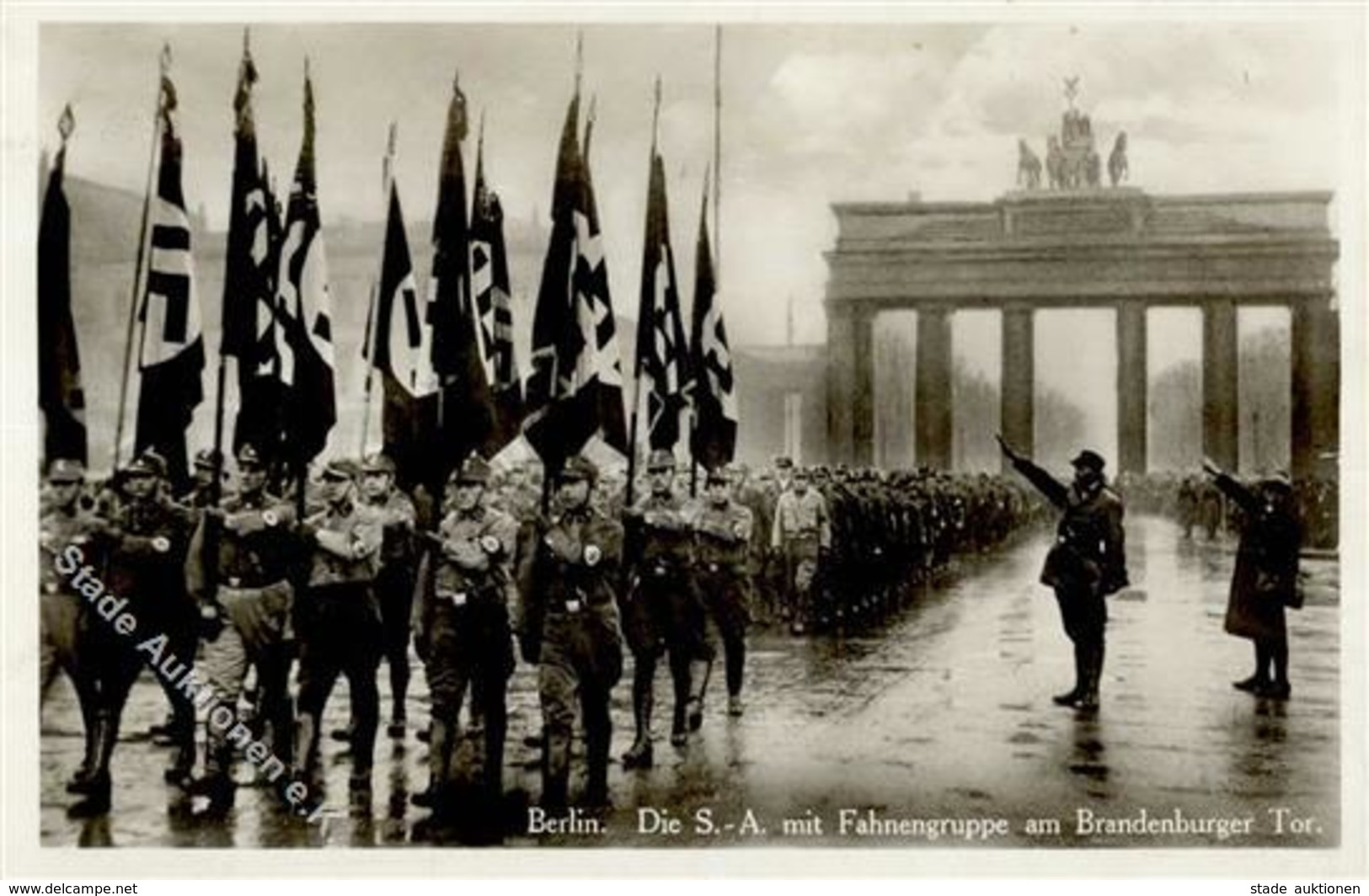 Propaganda WK II Berlin (1000) WK II SA Mit Fahnengruppe Am Brandenburger Tor Foto AK I-II - Guerra 1939-45