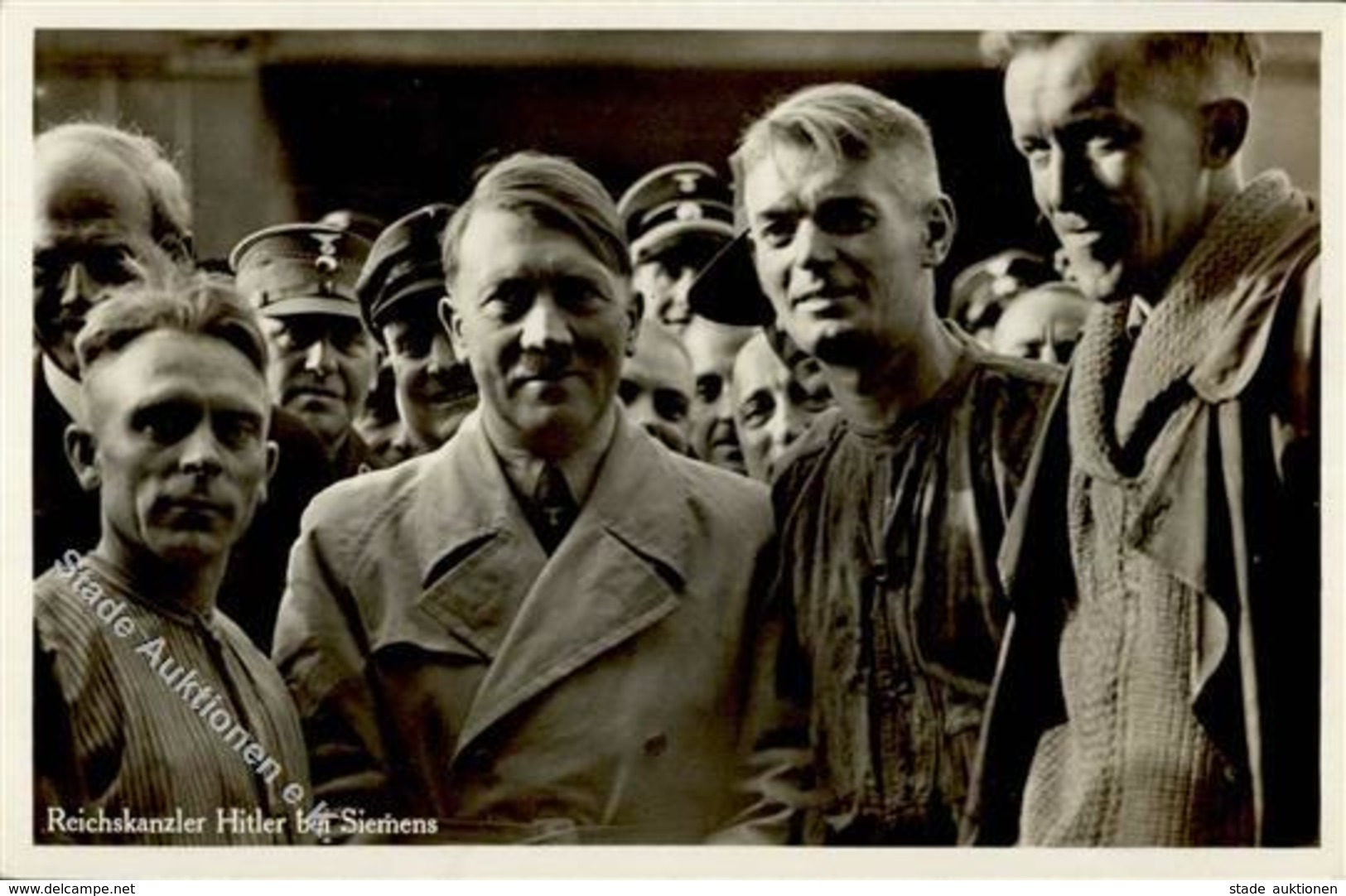 Hitler Bei Siemens WK II Foto AK I-II - Guerra 1939-45