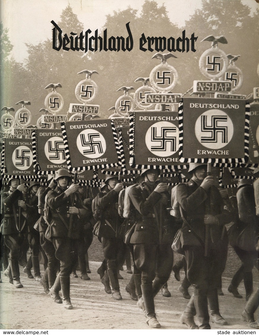 Sammelbild-Album Deutschland Erwacht Werden Kampf Und Sie Der NSDAP Zigaretten Bildedienst Altona Bahrenfeld 1933 Kompl. - Guerra 1939-45