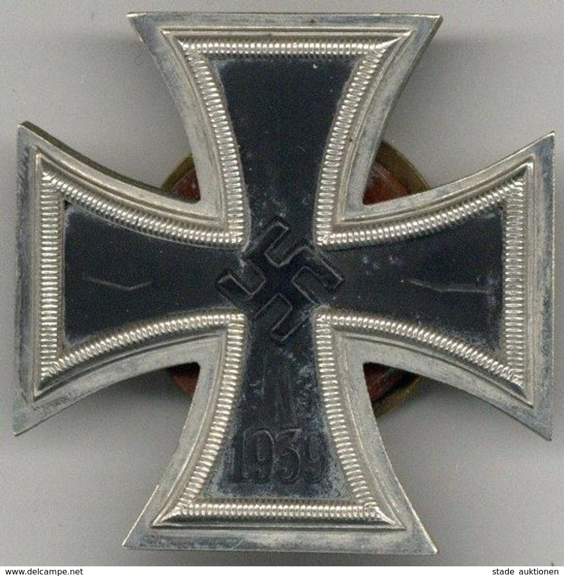 WK II Orden Eisernes Kreuz 1939 1. Klasse An Schraubscheibe Geschwärzter Eisenkern Rückseitig L 59 Markiert I-II - Guerra 1939-45