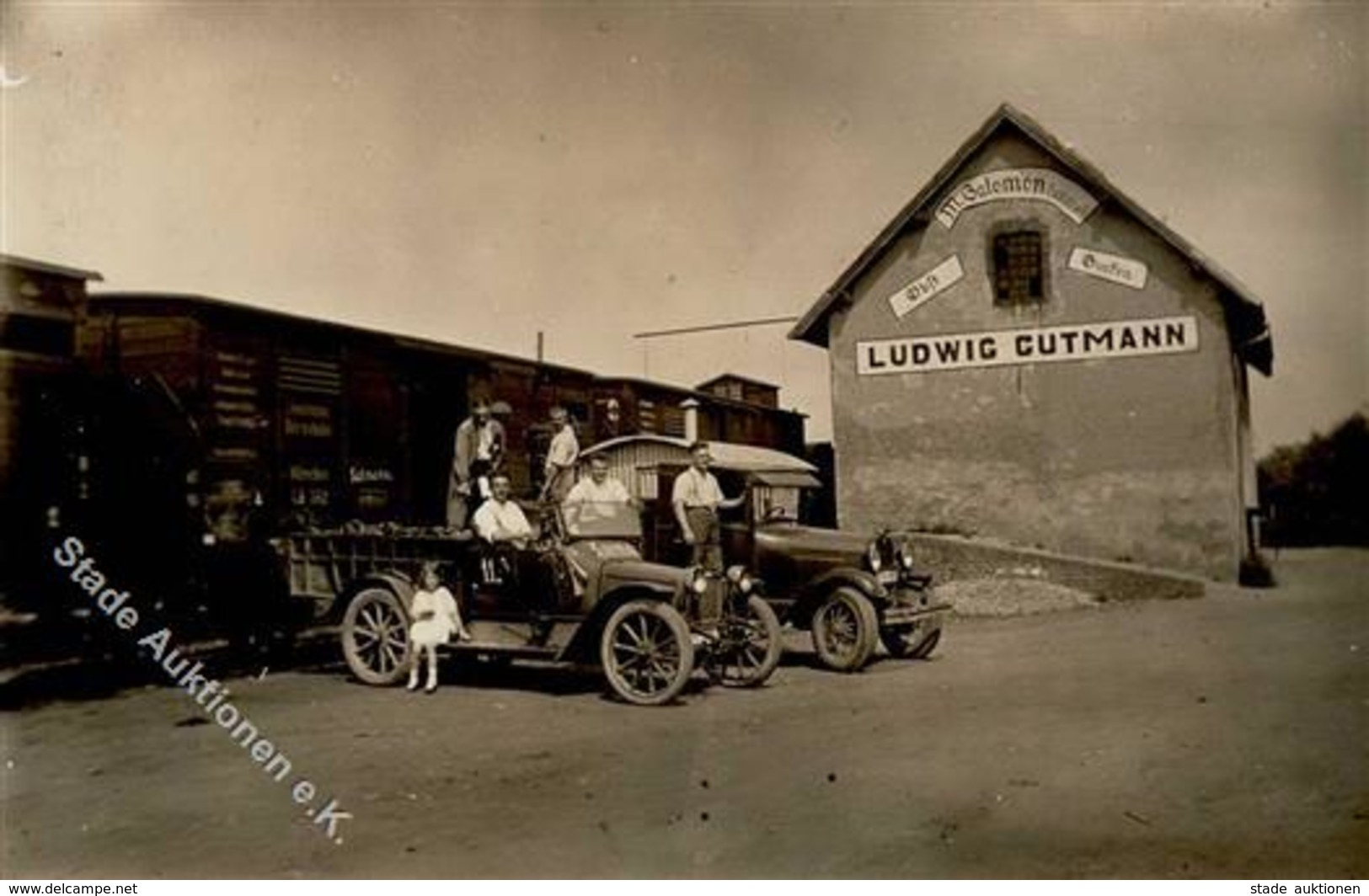 Judaika - Foto-Ak : Jüdische Obst/Gemüse-Handlung Ludwig GUTMANN (vormals M.Salomon) Bei Anlieferung Zur Reichsbahn I-II - Judaika