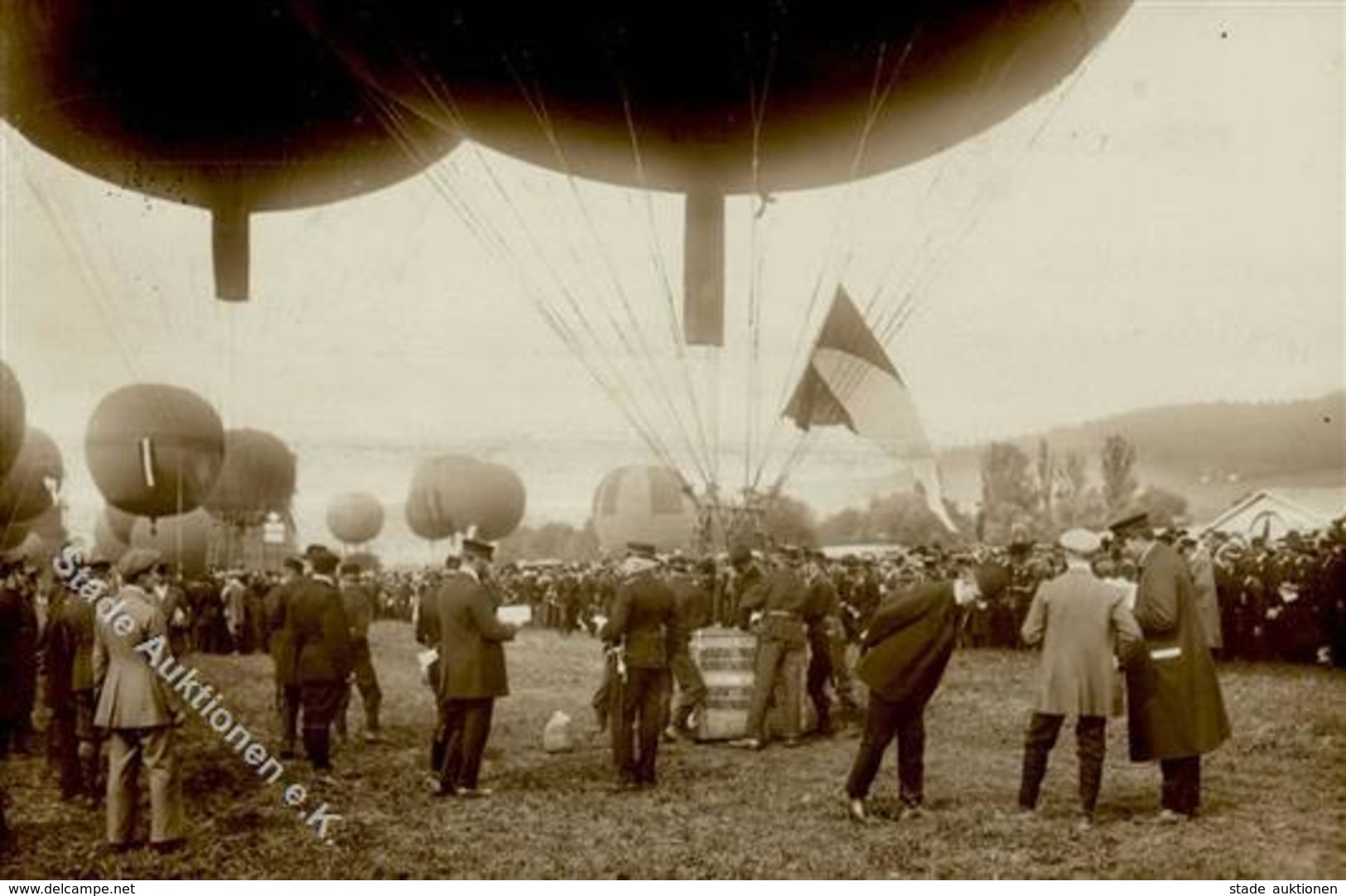 Flugtag Zürich (8000) Schweiz Gordon Bennett Wettfliegen  Foto AK 1909 I-II - Aviatori