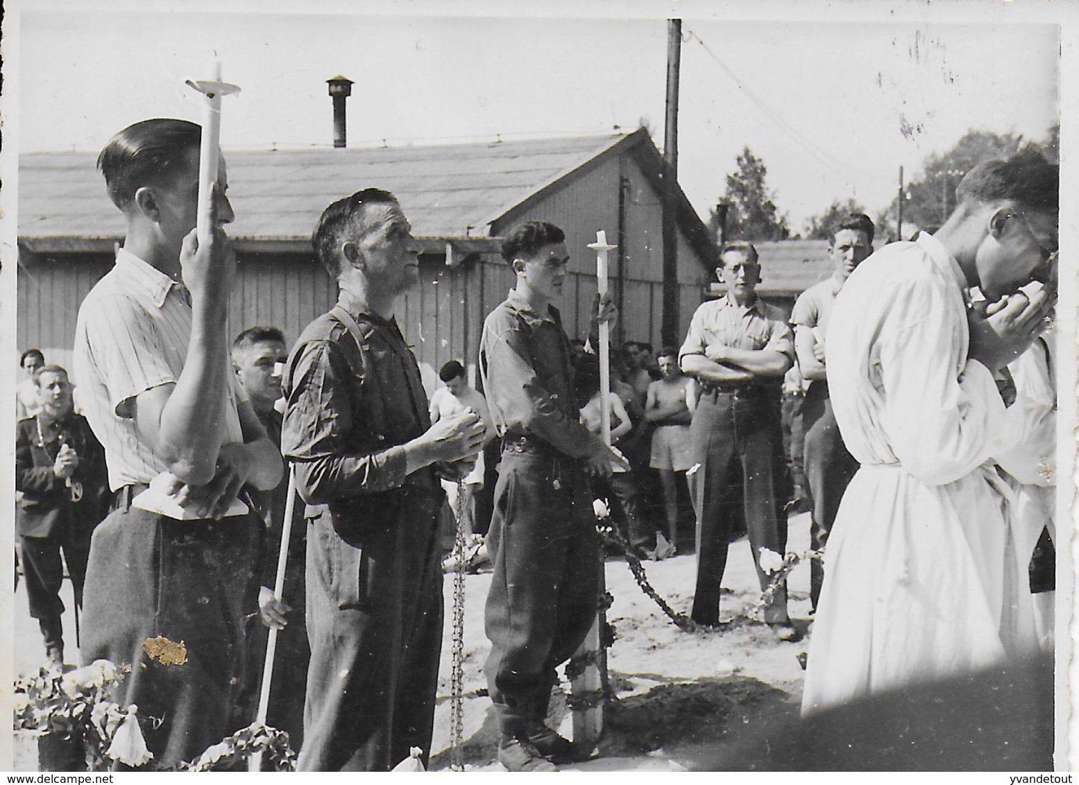 Photo Originale Stalag XIII A. Chapelle Notre Dame De Lagerville. Messe Et Procession. - Guerre, Militaire