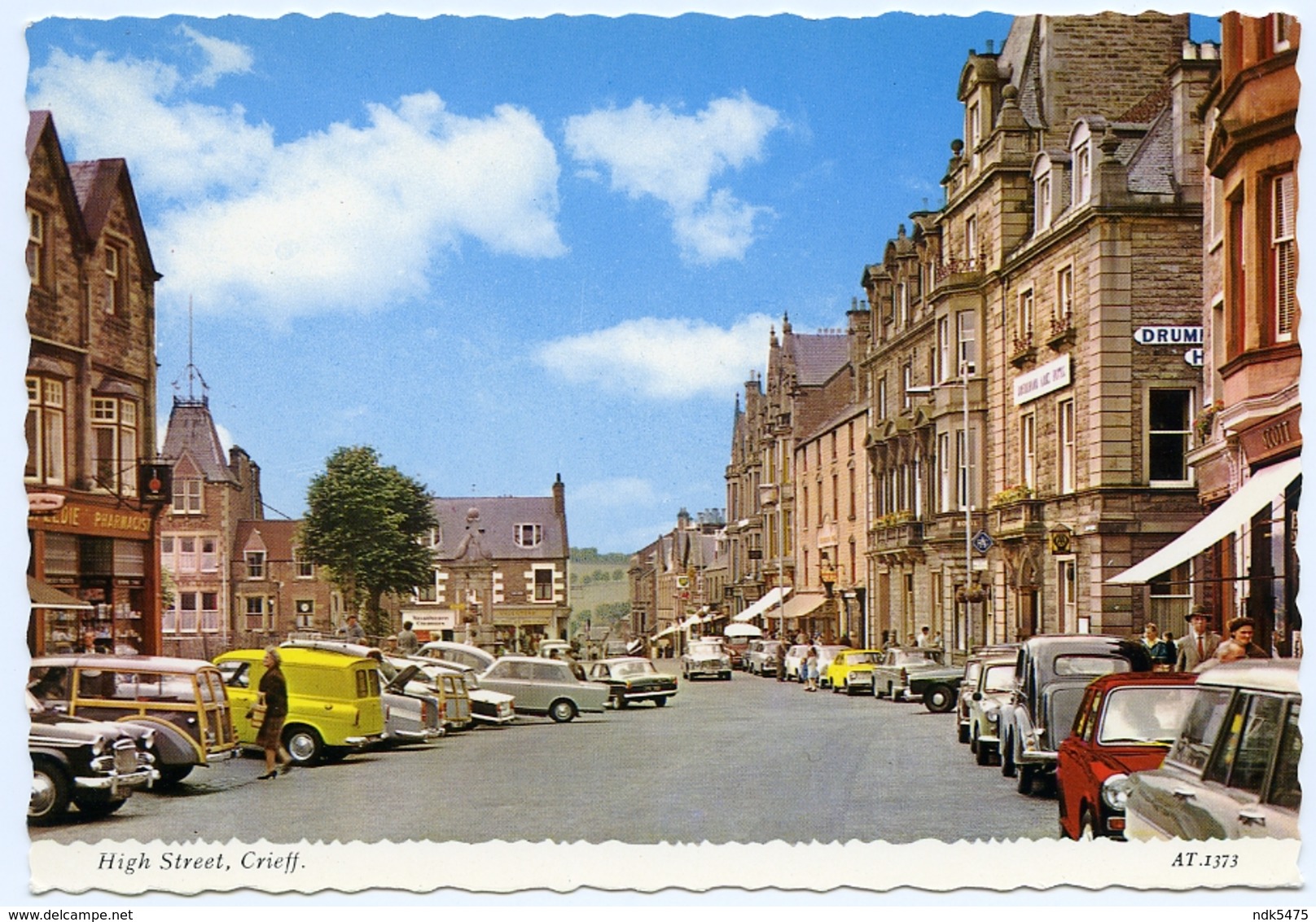 CRIEFF : HIGH STREET - Perthshire