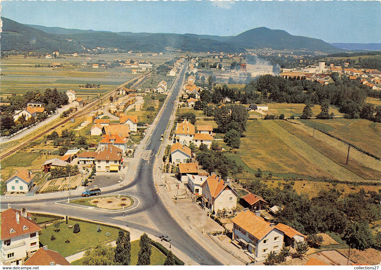 88-ANOULD- LE ROND-POINT - Anould