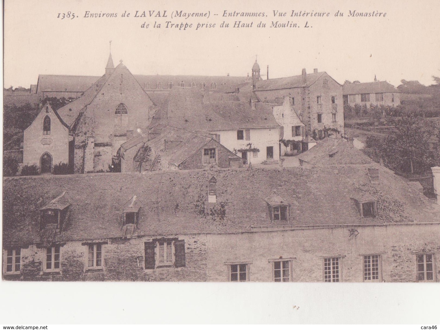 CPA - 1385. Env De LAVAL - Entrammes Vue Intérieure Du Monastère - Laval