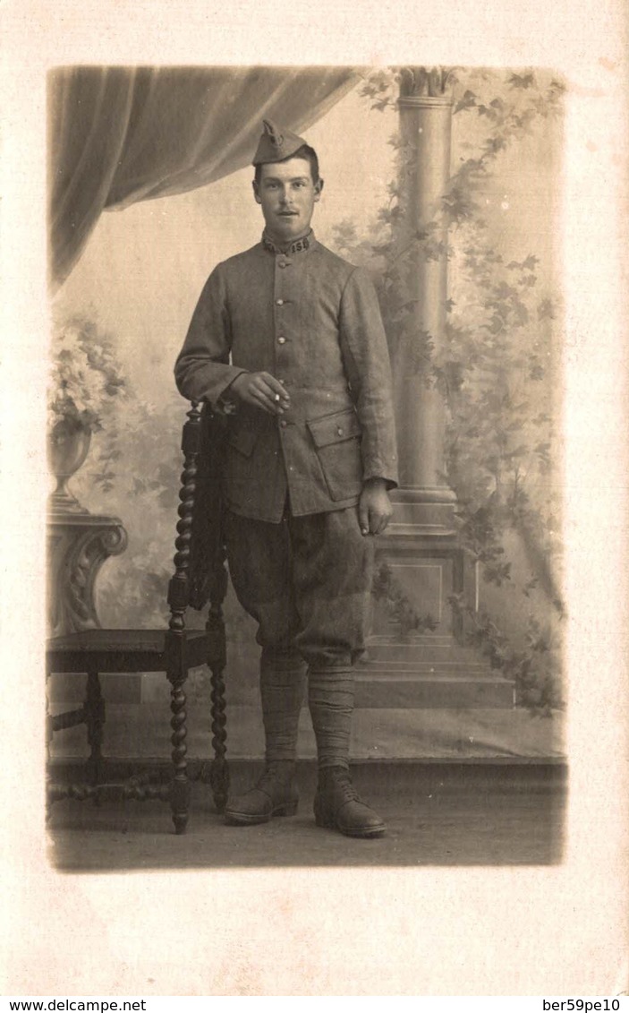 MILITARIA  PORTRAIT DE  SOLDAT - Casernas