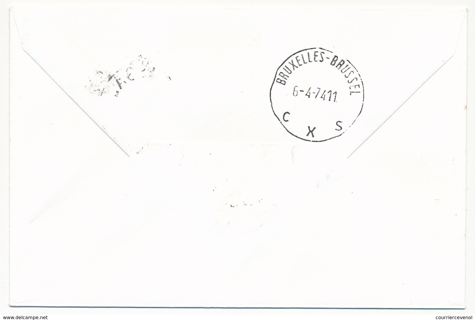 BELGIQUE - 2 Enveloppes SABENA - 1ere Liaison Aérienne - BRUXELLES - NASSAU - 4.4.1974 Et Retour - Autres & Non Classés