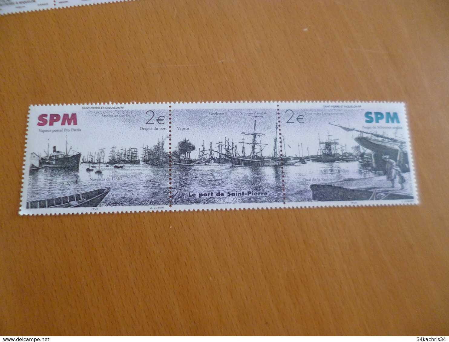 TP Saint Pierre Et Miquelon Neuf Sans Charnière N°816/817 Triptyque Le Port De Saint Pierre  2004 - Unused Stamps