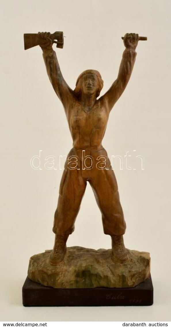 1961 Kubai Forradalmárnő Faragott Fa Szobra. Sérült, Hiányos / Cuba Revolutioner Woman. Carved Wood Statue With Missing  - Andere & Zonder Classificatie