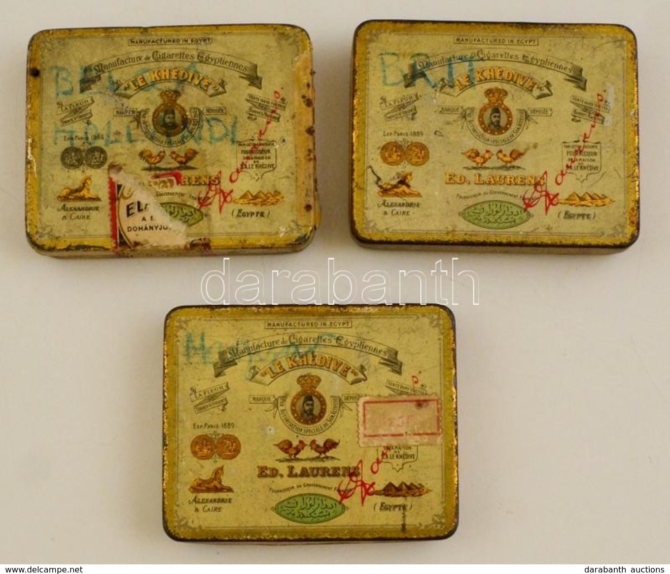 3 Db 'Le Khedive' Fém Cigarettás Doboz, Kopásnyomokkal, Ráírással, 9,5x7,5x1,5 Cm - Andere & Zonder Classificatie