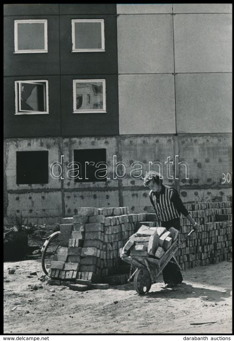 Cca 1968 Kecskeméti életképek, Vincze János (1922-1998) Kecskeméti Fotóművész 3 Db Aláírt, Feliratozott Vintage Fotója,  - Sonstige & Ohne Zuordnung
