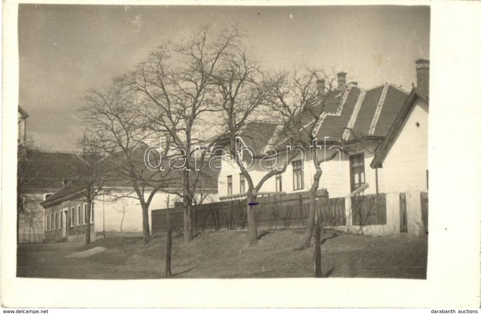 T2 1928 Budajenő, Körorvosi Lak (a Kereszttel Bejelölt Ház), Utcakép, Photo - Ohne Zuordnung