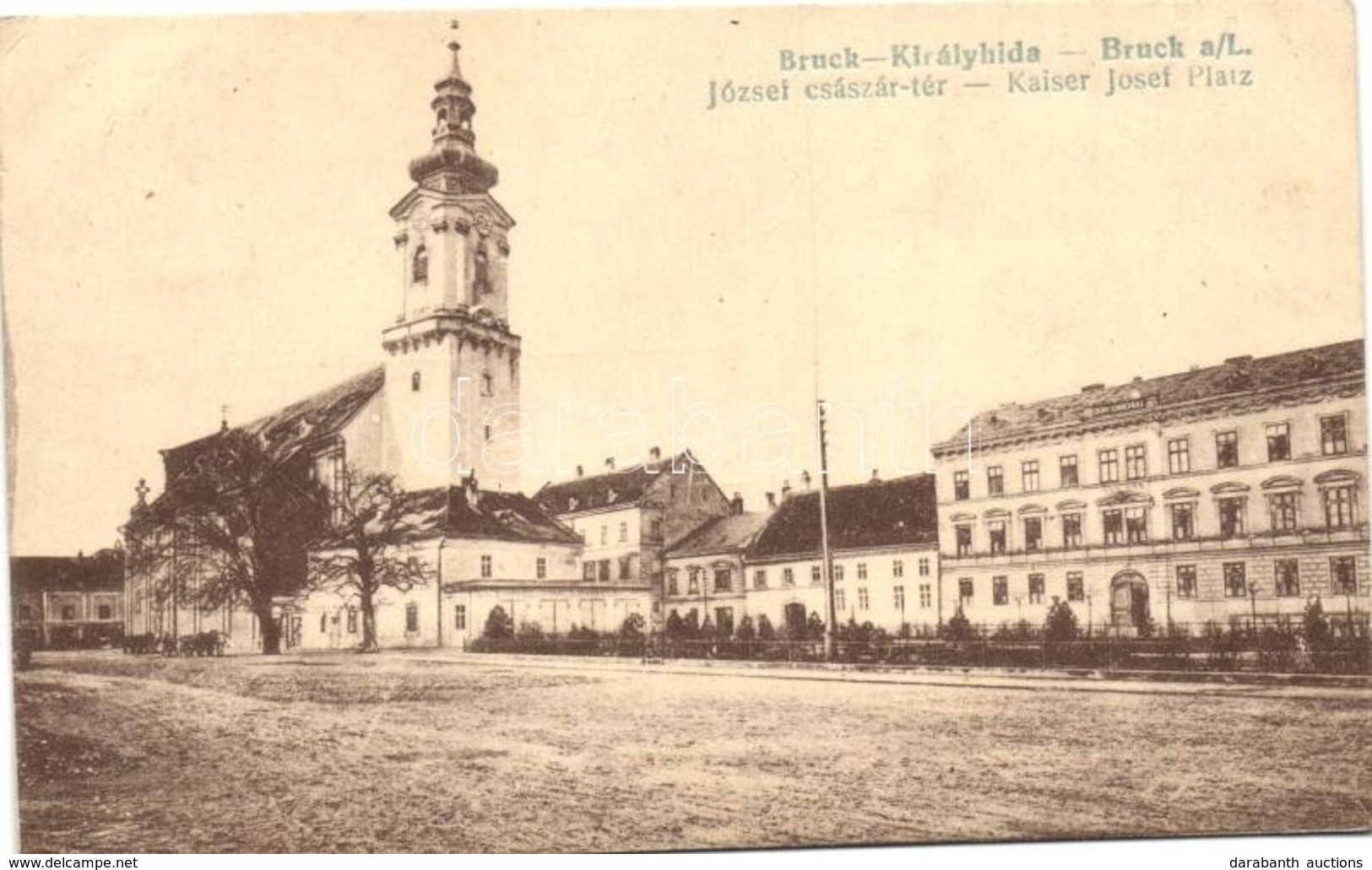 T2/T3 Királyhida, Bruckneudorf; József Császár Tér / Square, Church (EK) - Zonder Classificatie