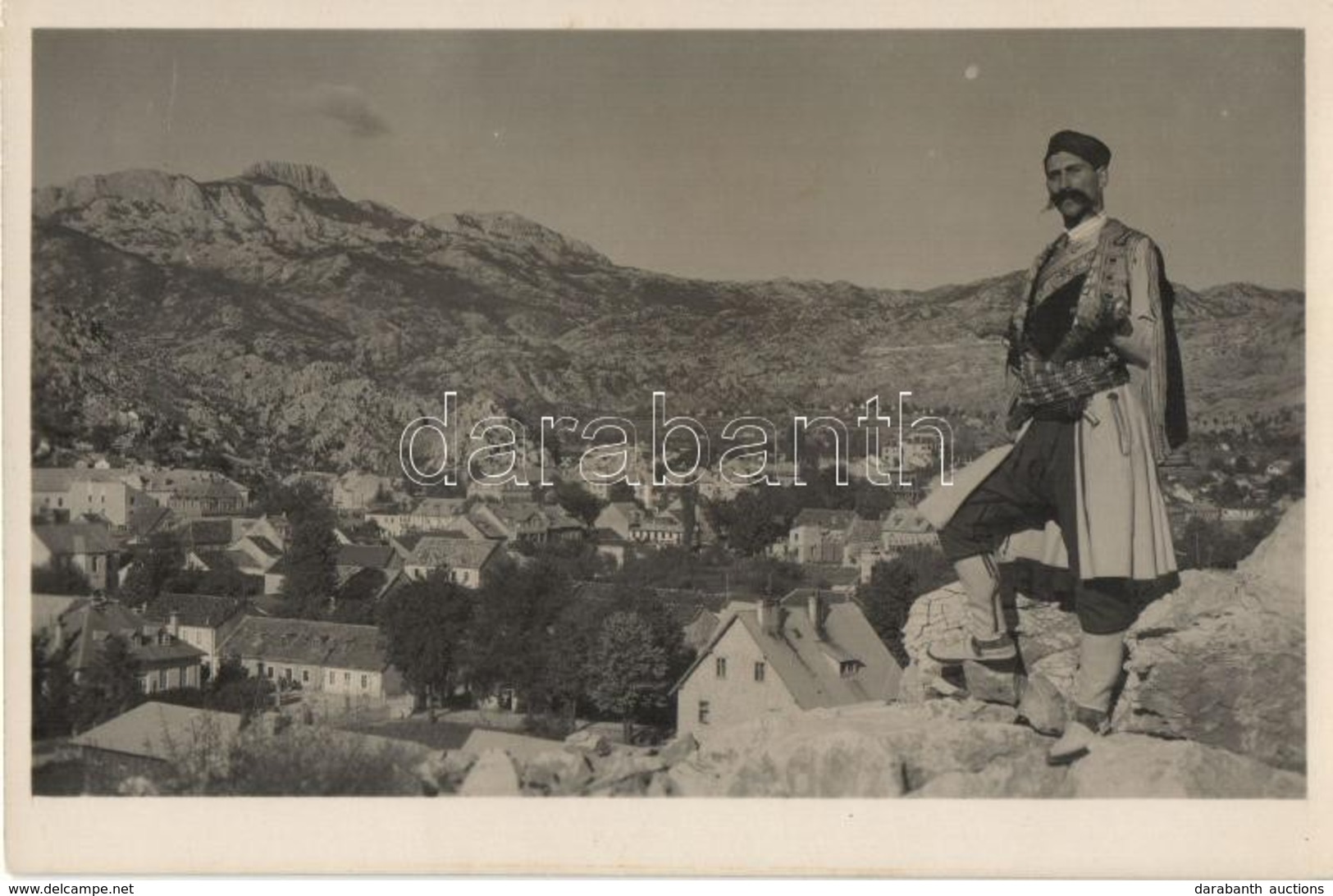 ** T2/T3 Cetinje, Montenegrin Soldier, Folklore Photo (EK) - Ohne Zuordnung