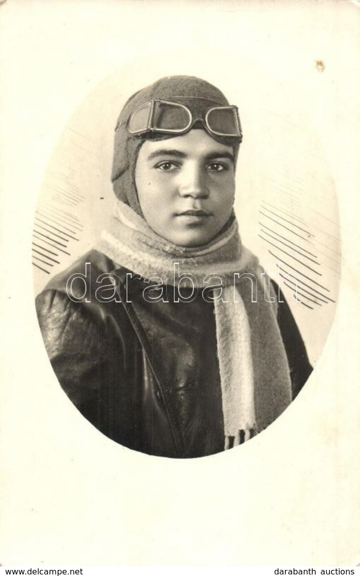 ** T2 ~1910-1920 Feltehetőleg Magyar Pilóta / Probably Hungarian Pilot. Photo - Zonder Classificatie